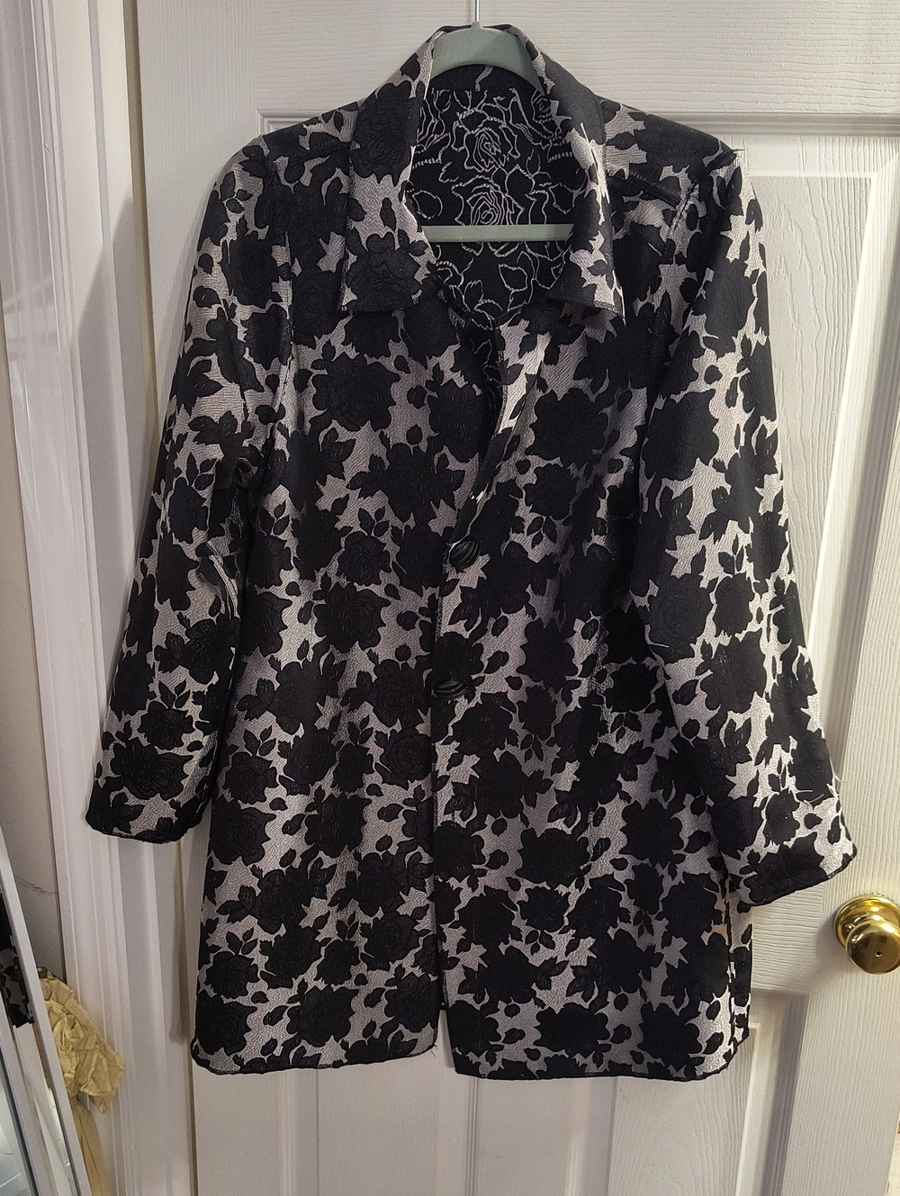 Beautiful Black & White/Silver Reversible Jacket